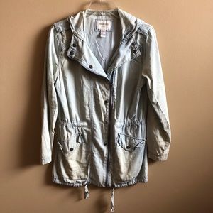 Forever 21 Lightweight Jacket Snap Buttons Zipper 100% Cotton C